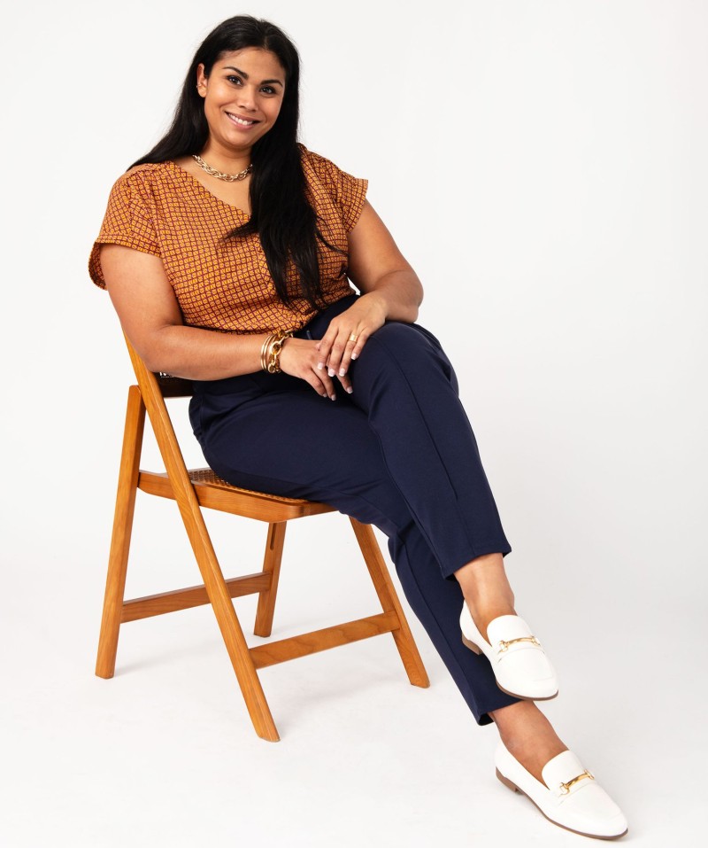 Pantalon femme grande taille avec couture sur l’avant